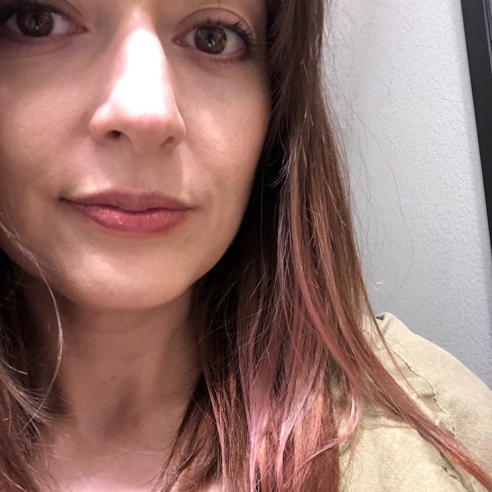 Meet your Posher, Julie